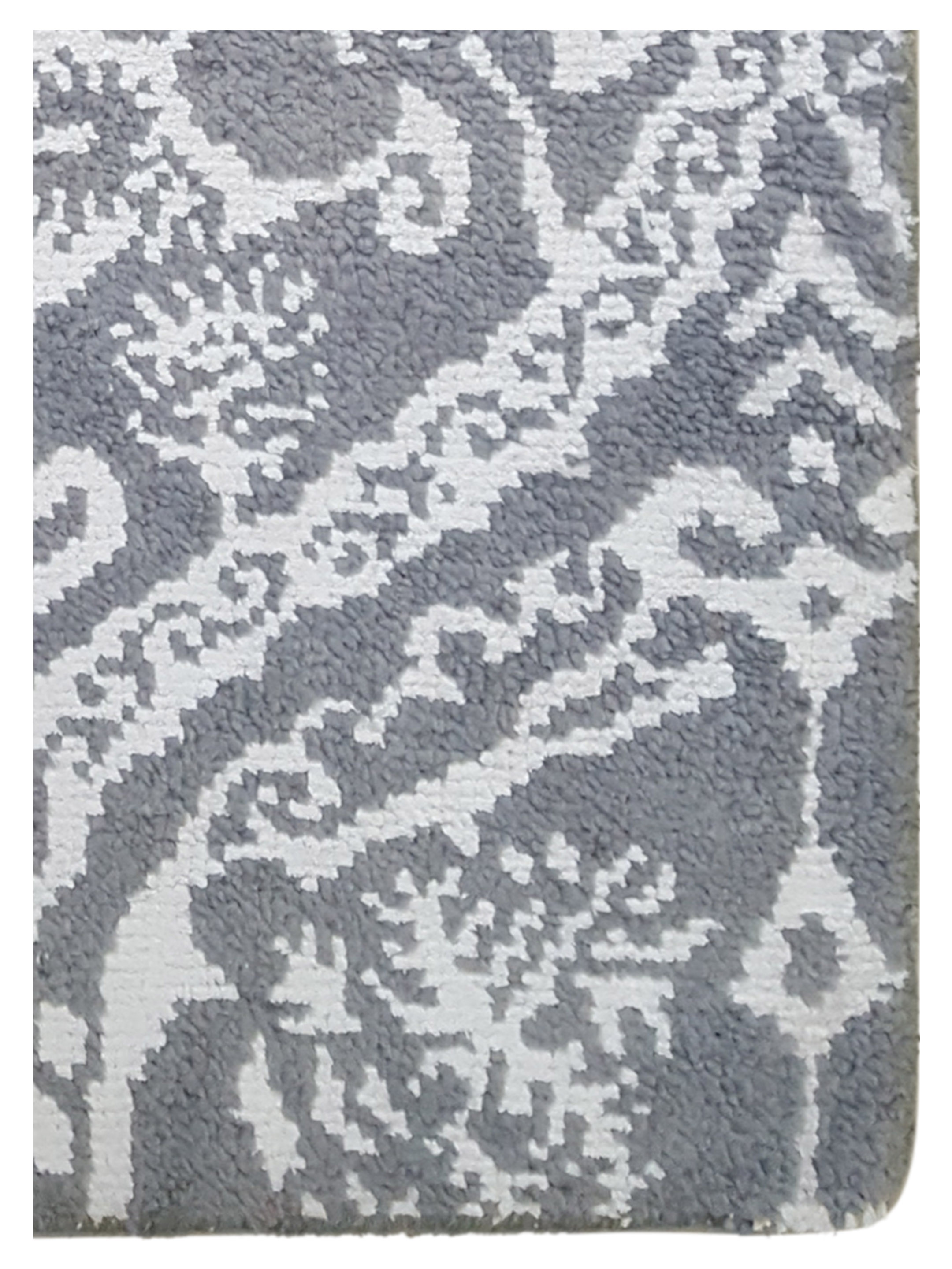 Modern Hand Knotted Lt.Grey - Image 3 of 4