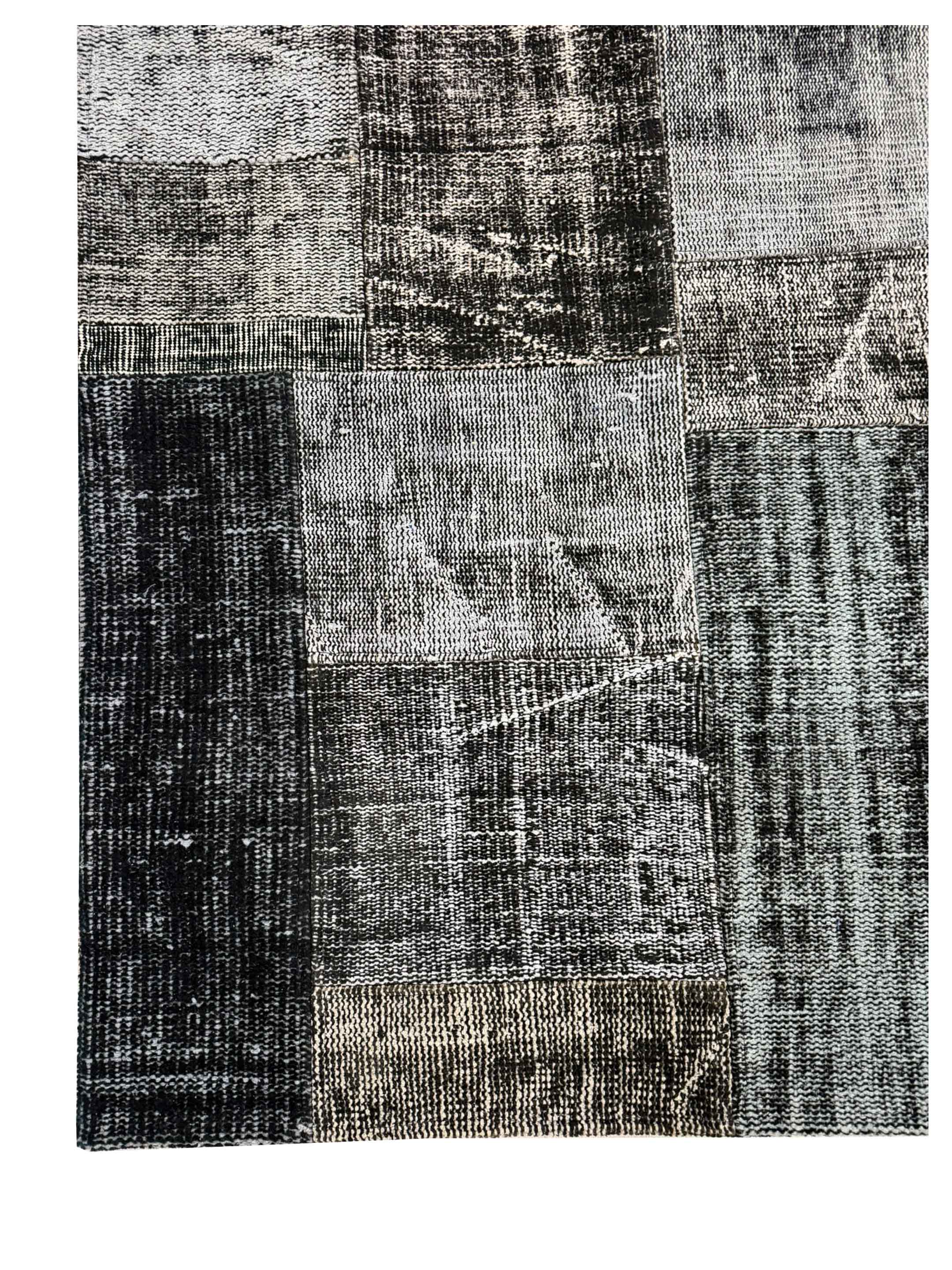 Vintage Fragments Hand Knotted Lt.Gray 8.6x11.6 - Image 2 of 4